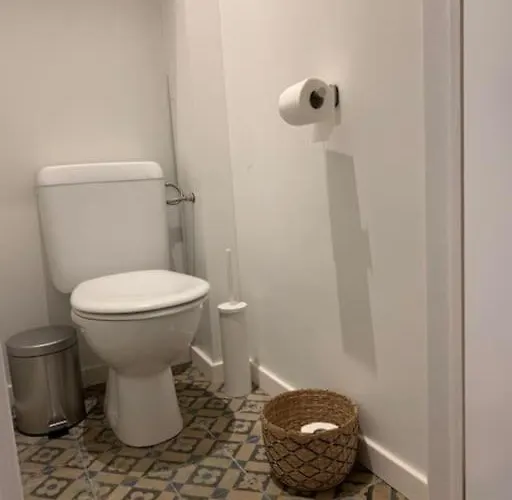 Mr White's Appartement *